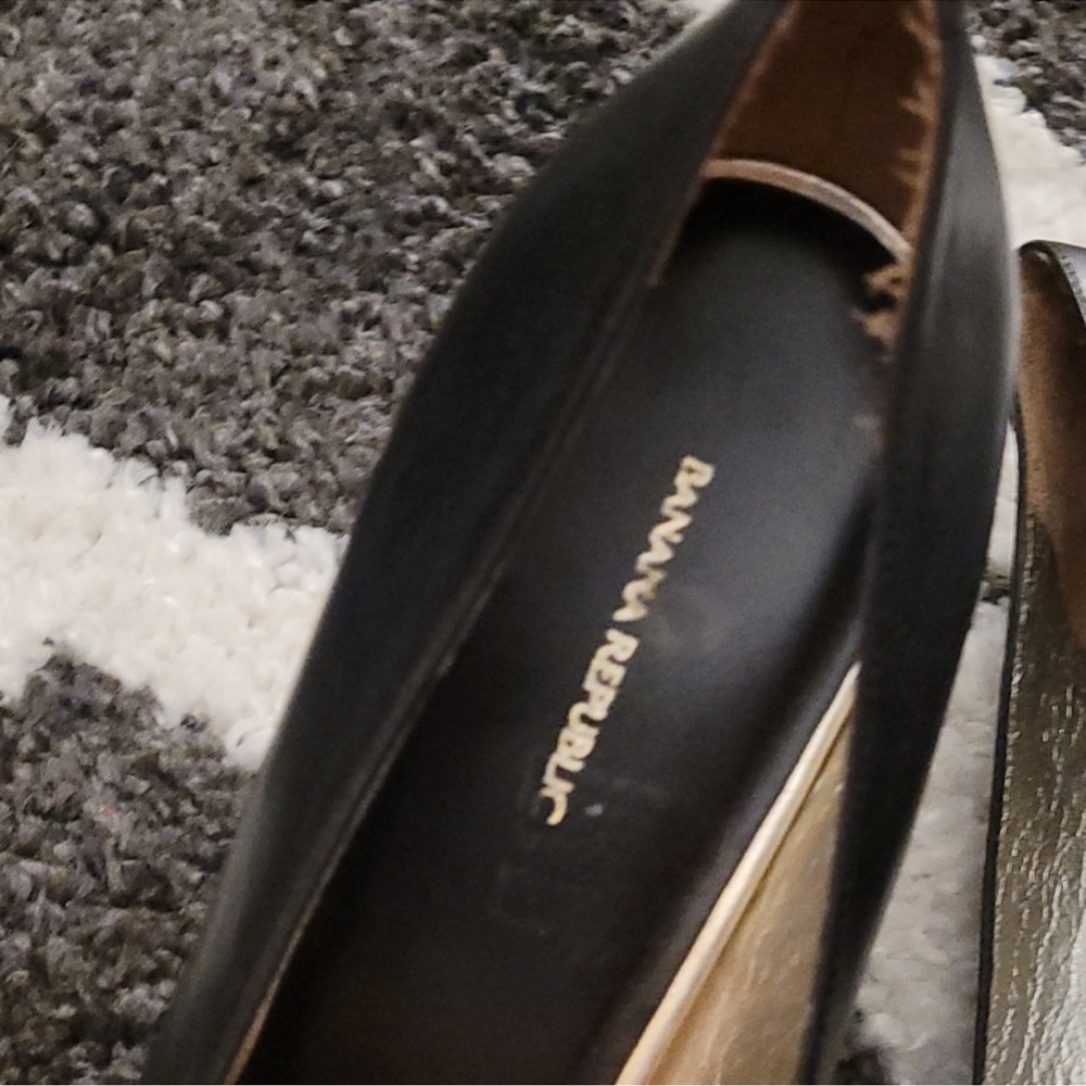 Banana Republic sz 10 leather sole black peep toe shoes heels - Picture 3 of 6